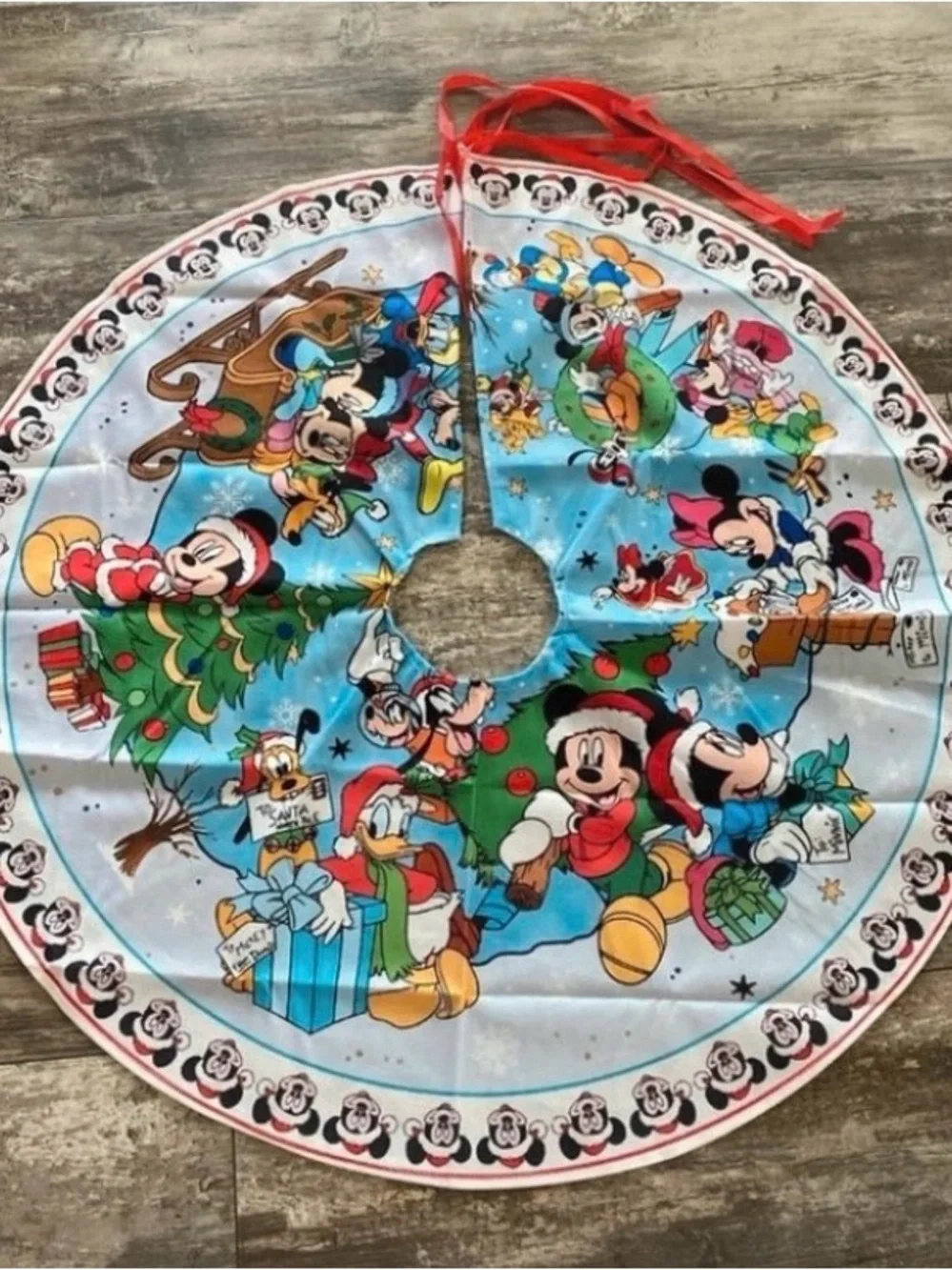 Disney characters tree skirt